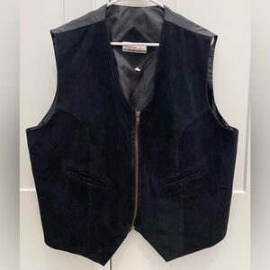 Vintage black suede vest tie-back zip size 22/24 boho country Diana Marco